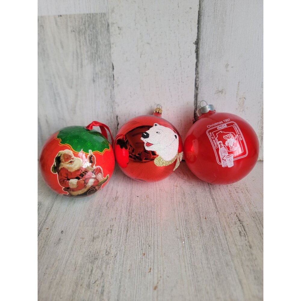 Vintage Coca-Cola polar bear red ball ornament Xmas set coke